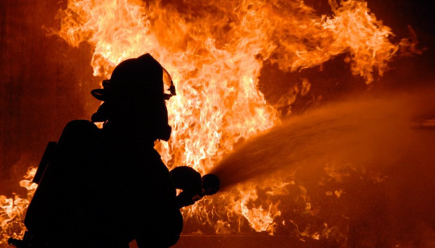 Роспроп видав пожежу у будівельному магазині у Польщі за підпал хабу з військовими товарами 
