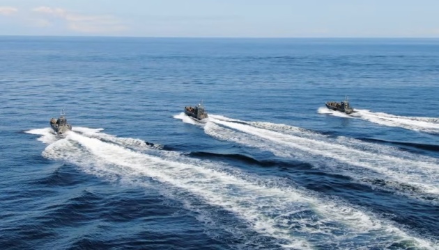 Ukrainische Marine hält Übung im Schwarzen Meer ab