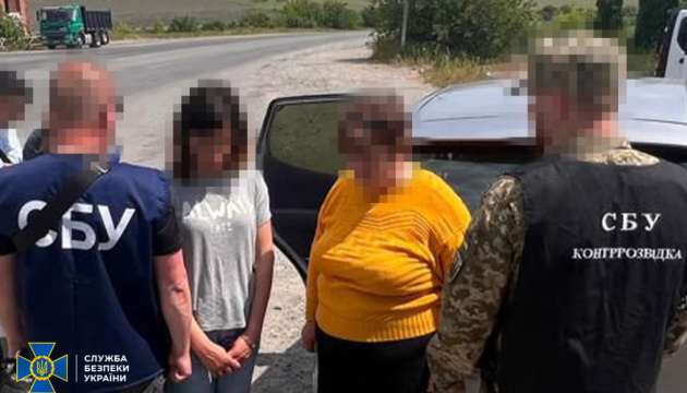 СБУ затримала на Хмельниччині депутатку міськради та двох її дітей, які працювали на ФСБ