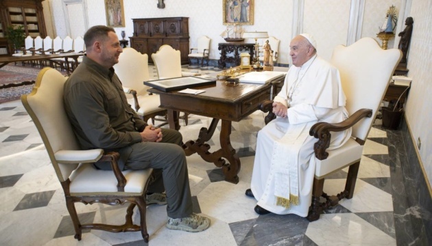 Le chef de l’Office du président ukrainien reçu par le Pape François et  le cardinal secrétaire d'État Pietro Parolin
