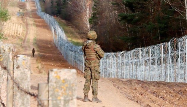 Polish government defines buffer zone on border with Belarus