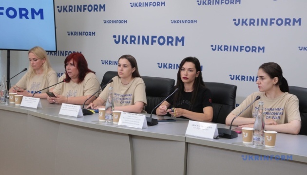 Родичі українців, які перебувають у полоні РФ, розпочали міжнародний адвокаційний тур