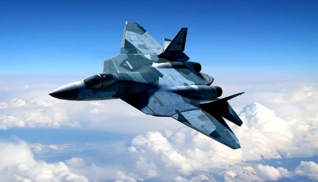 Militärgeheimdienst bestätigt Beschädigung von zwei russischen Tarnkappen-Kampfjets vom Typ Su-57