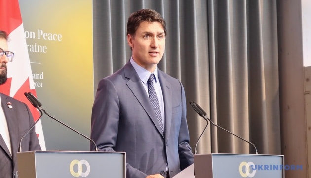 Justin Trudeau : L'Ukraine devrait être autorisée à frapper à l'intérieur de la Russie 