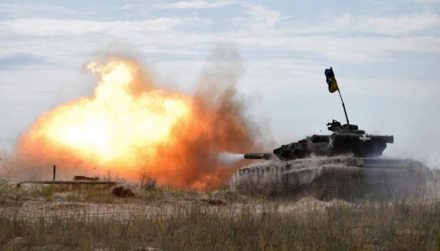 На штурм українських позицій на Луганщині армія РФ кидає цілі взводи та роти - військові