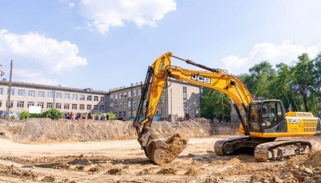Zaporizhzhia region launches construction of ‘underground schools’