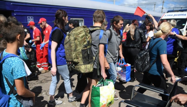 На Рівненщину прибув восьмий евакуаційний поїзд з Донеччини