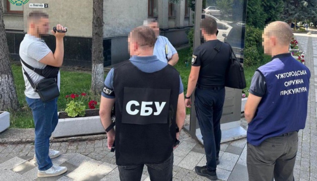 Депутат Ужгородської міськради попався на хабарі за відстрочку від мобілізації