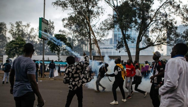 По всій Кенії проходять антиподаткові протести, вже вісім загиблих