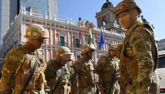 У Болівії військові спробували захопити владу