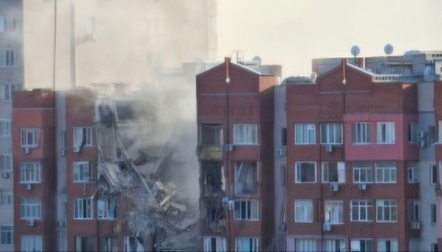 Four floors of building destroyed in Dnipro as result of rocket attack