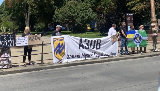 У Тернополі відбулася акція-нагадування на підтримку військовополонених