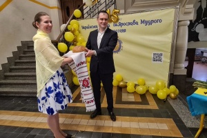 Українська школа у Брюсселі відзначила закінчення навчального року та своє 15-річчя