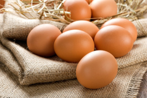 EU reinstates duties on eggs and sugar from Ukraine