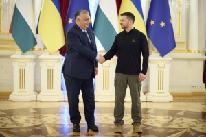 Selenskyj und Orban besprachen Sicherheit, internationales Recht und Friedensformel
