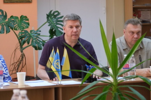Карандєєв наголосив на потребі збільшення кількості журналістів у регіонах