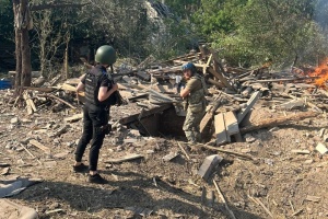 Russians drop guided bomb on village in Kharkiv region, killing man