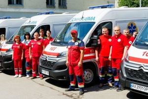Kharkiv region receives ten modern ambulances
