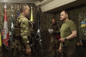 El Ministro del Interior, Klymenko, visita unidades de combate en la región de Donetsk