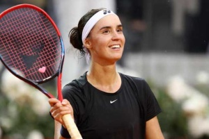 Kalinina reaches second round of tennis tournament in Prague