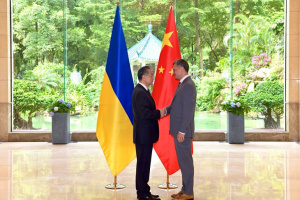 Le ministre ukrainien des Affaires étrangères s’est entretenu avec son homologue chinois 
