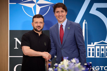 カナダ、５億加ドルの新しい対ウクライナ軍事支援を発表