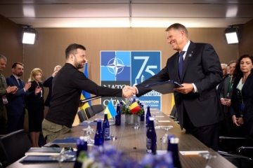 Volodymyr Zelensky et Klaus Iohannis signent un accord de sécurité entre l’Ukraine et la Roumanie 