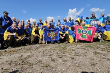 Otros 95 ucranianos regresaron a casa del cautiverio ruso