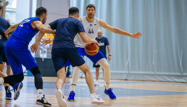 Чоловіча збірна України з баскетболу розпочала тренування у Ризі