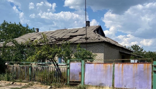 Region Donezk innerhalb eines Tages 2.576 Mal beschossen, 72 zivile Anlagen beschädigt