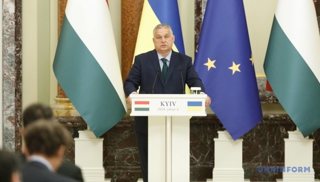 Orban asks Zelensky to consider 'pause' in war to speed up peace talks