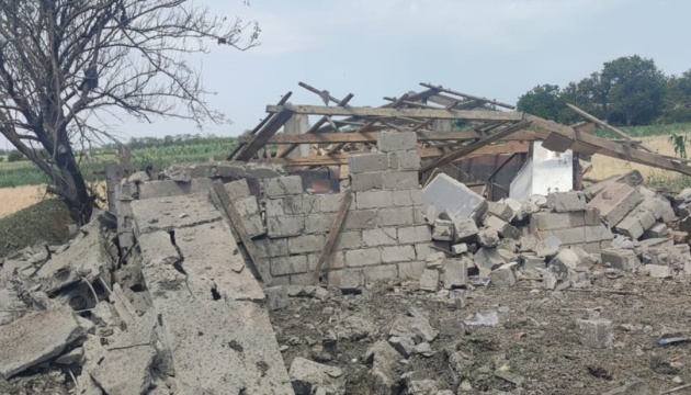One killed, seven injured as Russian army shells four villages in Donetsk region