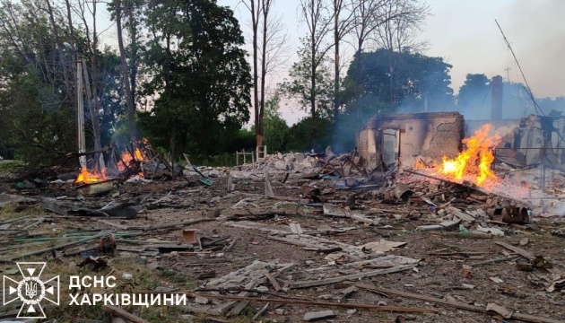 У ДСНС розповіли деталі обстрілу росіянами житлового сектора Білого Колодязя на Харківщині