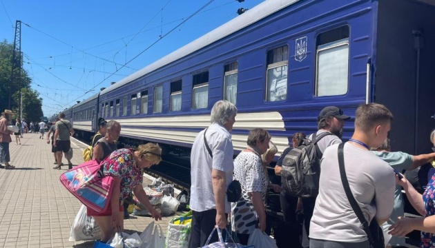 На Волинь сьогодні евакуювали 43 жителів Донеччини