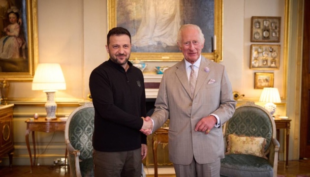 Zelensky meets with King Charles III of Great Britain