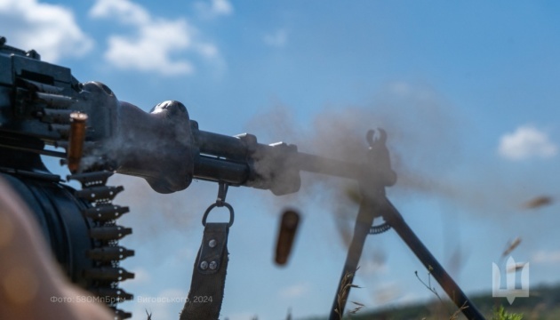 Luhansk border guards destroy UAV command post, enemy infantry