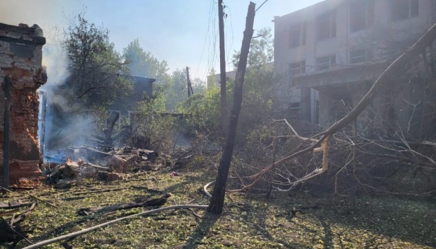 На Донеччині минулої доби російські військові поранили трьох цивільних