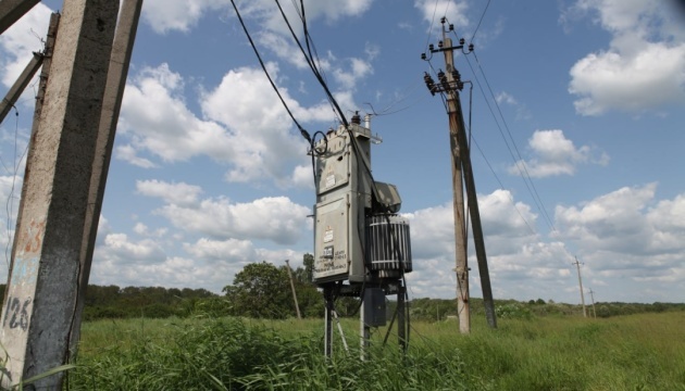 In Ukraine mehr als 430 Siedlungen infolge russischen Beschusses ohne Strom