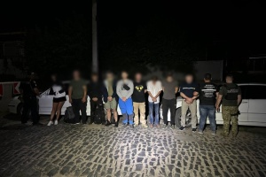 На Одещині затримали подружжя, яке незаконно перевозило чоловіків за кордон