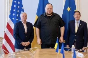 Stefantschuk fordert USA auf, Beschränkungen für Einsatz amerikanischer Waffen von der Ukraine aufzuheben