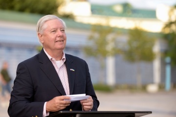 「ロシアが平和に関心がないことがわかった」＝グラム米議員、メドヴェージェフ露安保会議副議長に謝意