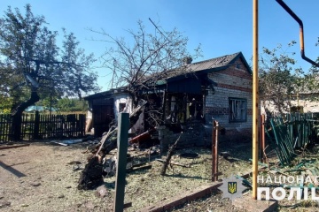 Guerre en Ukraine : Trois morts et neuf blessés dans des bombardements russes sur la région de Donetsk 