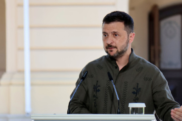 Volodymyr Zelensky : Nous nous efforçons de forcer Poutine à mettre fin à la guerre par la diplomatie, mais nous sommes également prêts à le faire par la force 