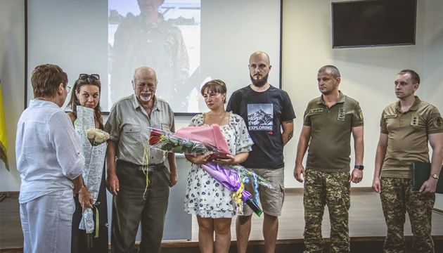 Родинам загиблих нацгвардійців вручили ордени «За мужність»