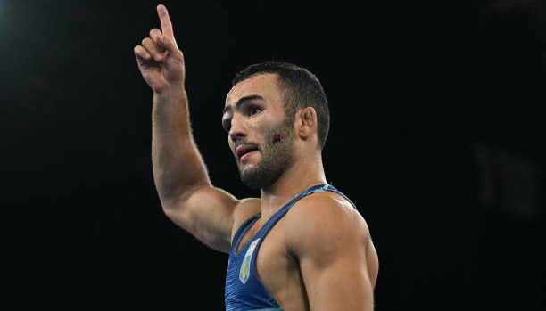 JO 2024 : Parviz Nasibov remporte l’argent en lutte greco-romaine