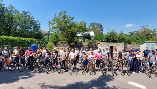 Netherlands donates 100 bicycles to community in Kherson region