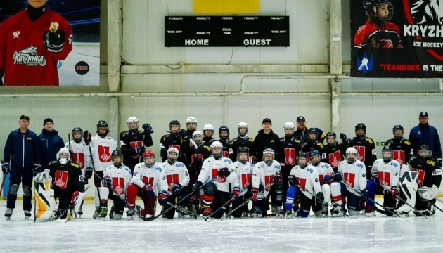 140 юних хокеїстів навчатимуться у Києві в Hockey Dreams Development Camp