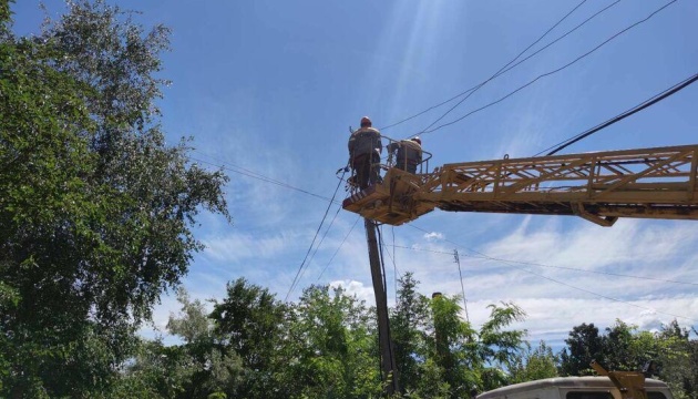 In Ukraine, 524 settlements are without electricity due to hostilities and technical violations