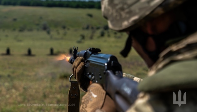 Kursk: Militärfahrzeug mit russischen Soldaten gerät in Hinterhalt