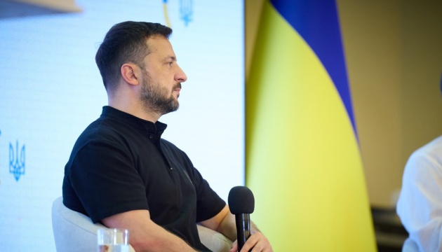 Zelensky calls for expanding Russia sanctions